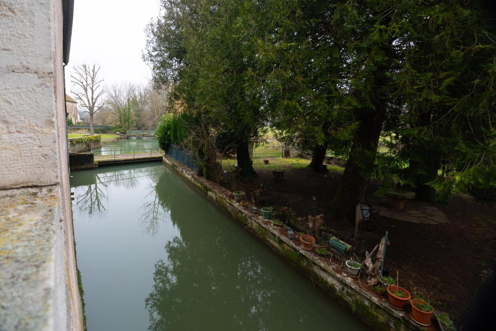 Chambre Independante Dans Le Moulin Pouilly-sur-Vingeanne Εξωτερικό φωτογραφία
